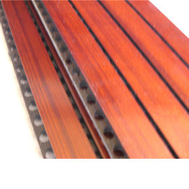 反湿気音楽スタジオの音響パネル合成MDFの溝がある木製のパネル