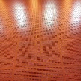 健全な補強の音響の穴があいた天井の壁カバーはオレンジに乗ります