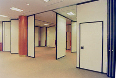 オフィスの取り外し可能な壁はドアが付いている移動可能なオフィス部屋ディバイダーの壁を仕切ります