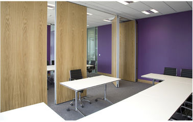 移動可能な音響の防音のオフィスの仕切りの折る木製のドア厚さ65のMMの