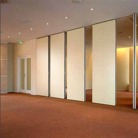 折り畳み式のドアの会議/防音の隔壁のための耐火性の滑走の折る隔壁