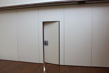 会議室のオフィスの装飾的な滑走の仕切りのドア、移動可能な壁の仕切り
