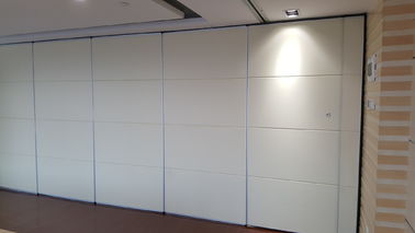 操作可能な隔壁のアルミニウム掛かる懸垂装置を折る会議室