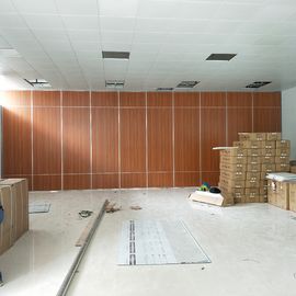 会議室のための装飾的な防音の物質的な音響の隔壁