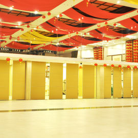 防音の操作可能な動産の宴会ホールのための滑走の折る隔壁65mmの厚さ
