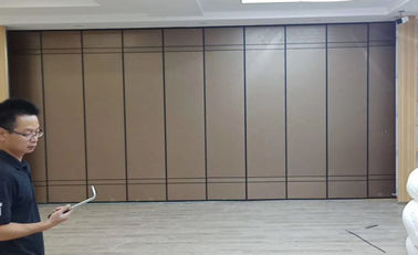 講堂/教室の取り外し可能なドアのための耐久の移動式隔壁のパネル