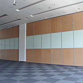 現代半永久的な部屋部の待っている訓練部屋Airporのための操作可能な隔壁