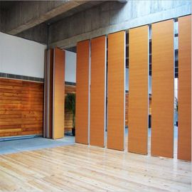 宴会のホール ポリ塩化ビニールの操作可能な隔壁を滑らせる設計内部のオフィス
