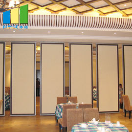 会議室の可動装置の折る滑走の仕切り装飾的な音響部屋ディバイダーの価格