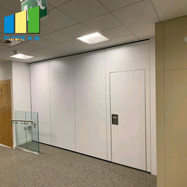 教室の移動式音響の隔壁を折る会議室の移動可能な壁