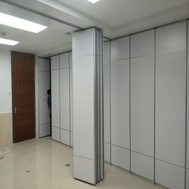 講堂の取り外し可能な引き戸の仕切りの画廊の移動可能な隔壁フィリピン