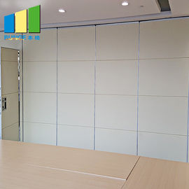 会議場のための防音の引き戸の操作可能な音響の折り畳み式の仕切りの移動可能な壁