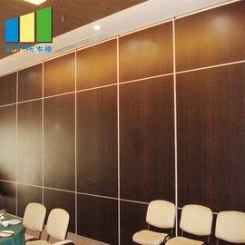 オフィスの移動可能な折り畳み式の隔壁システム防音の音響部屋ディバイダー トロント