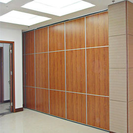 アルミニウム フレームの展覧会場のための折る隔壁の移動可能な音響の滑走の講堂のドア部屋ディバイダー