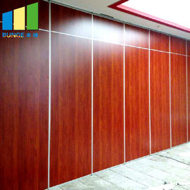 ドバイの会議場のための折り畳み式の壁の仕切りの防音の滑走の仕切り