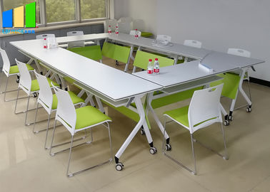オフィス用家具は折る机の折り畳み式の訓練のテーブル コンピュータ折り畳み式の訓練のテーブルを仕切ります