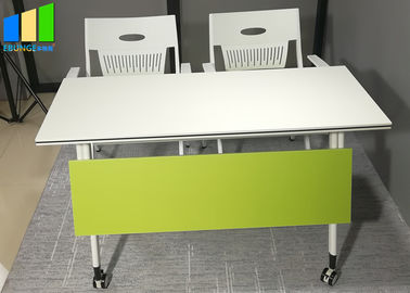 オフィス用家具は折る机の折り畳み式の訓練のテーブル コンピュータ折り畳み式の訓練のテーブルを仕切ります