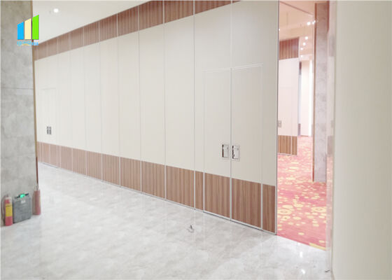 会議室のための隔壁を滑らせる健全な絶縁材の音響の取り外し可能なパネルの移動可能なアルミニウム オフィス