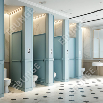 高圧ラミネート トイレの隔壁 簡単で迅速な設置 摩擦や衝撃に耐える