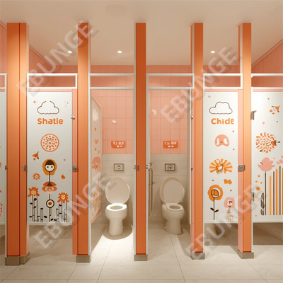 カスタマイズされたデザインオプションのサポート トイレの分隔器のためのトイレのキュービック