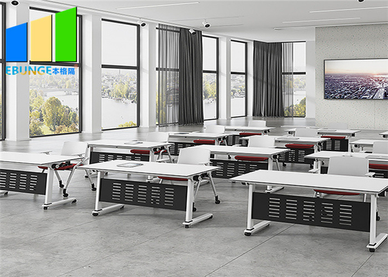 ストレージ層を備えた1600mmモバイル折りたたみ式オフィスデスクスクールトレーニングルームテーブル